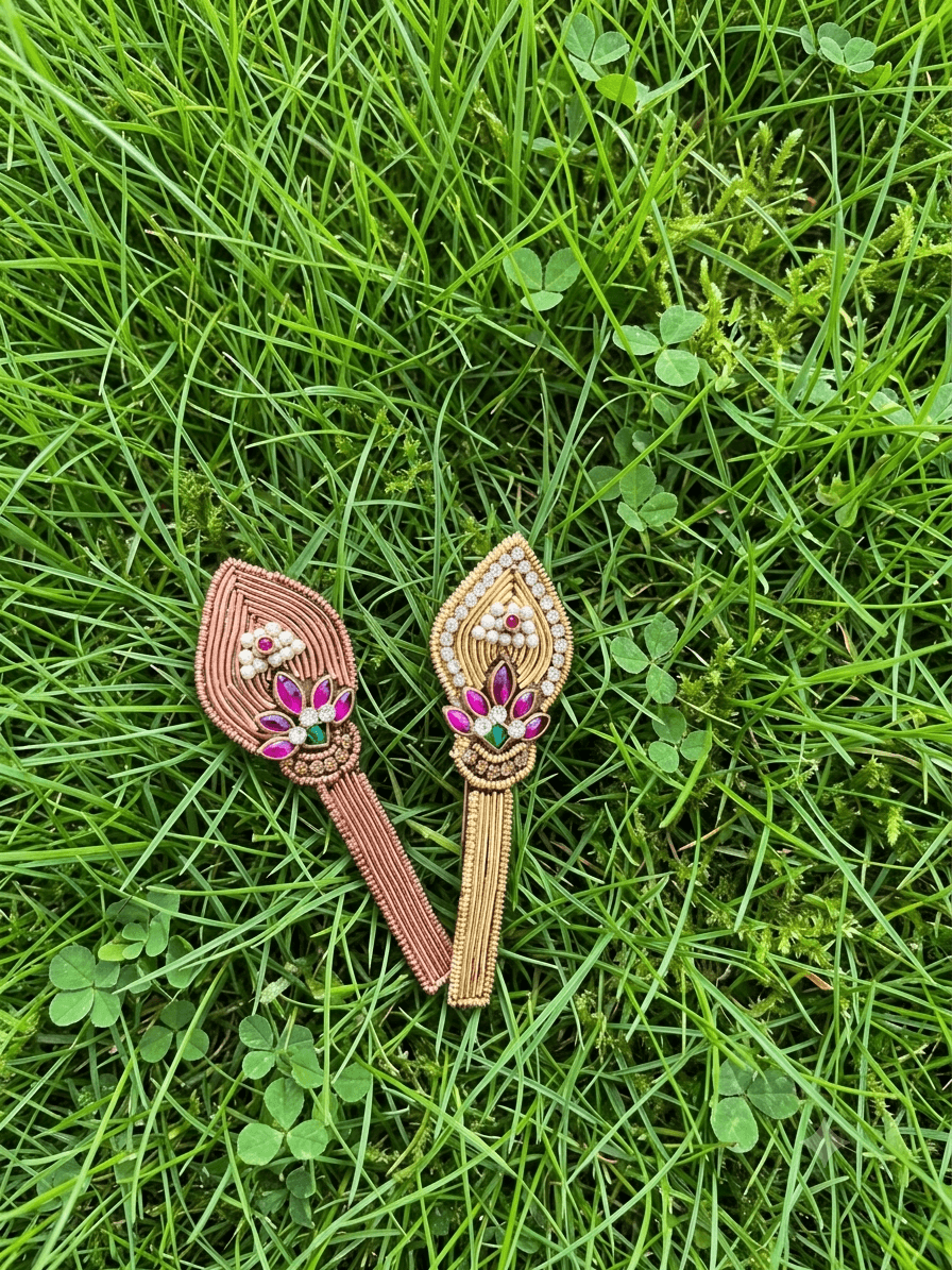 Vel Brooch